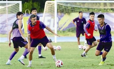 中超重燃战火 BIG4迎来艰难抉择