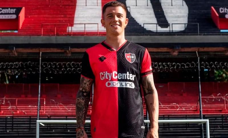 阿媒：因转会支付违约，纽维尔老男孩遭到FIFA转会禁令处罚