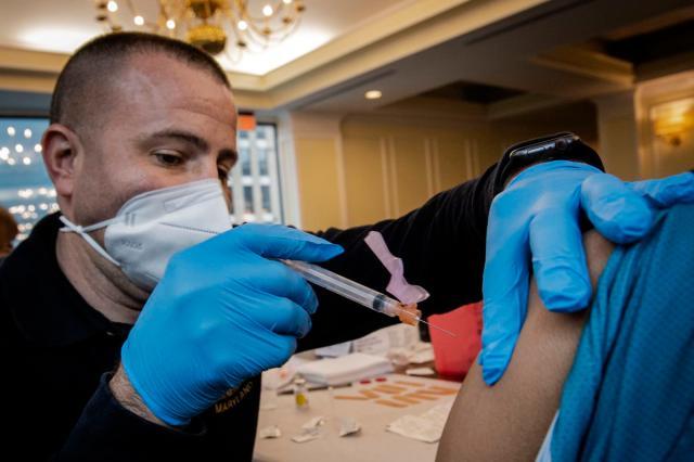 开云体育-疫苗问题引NBA内部两派纷争 球员凭什么可以不打？