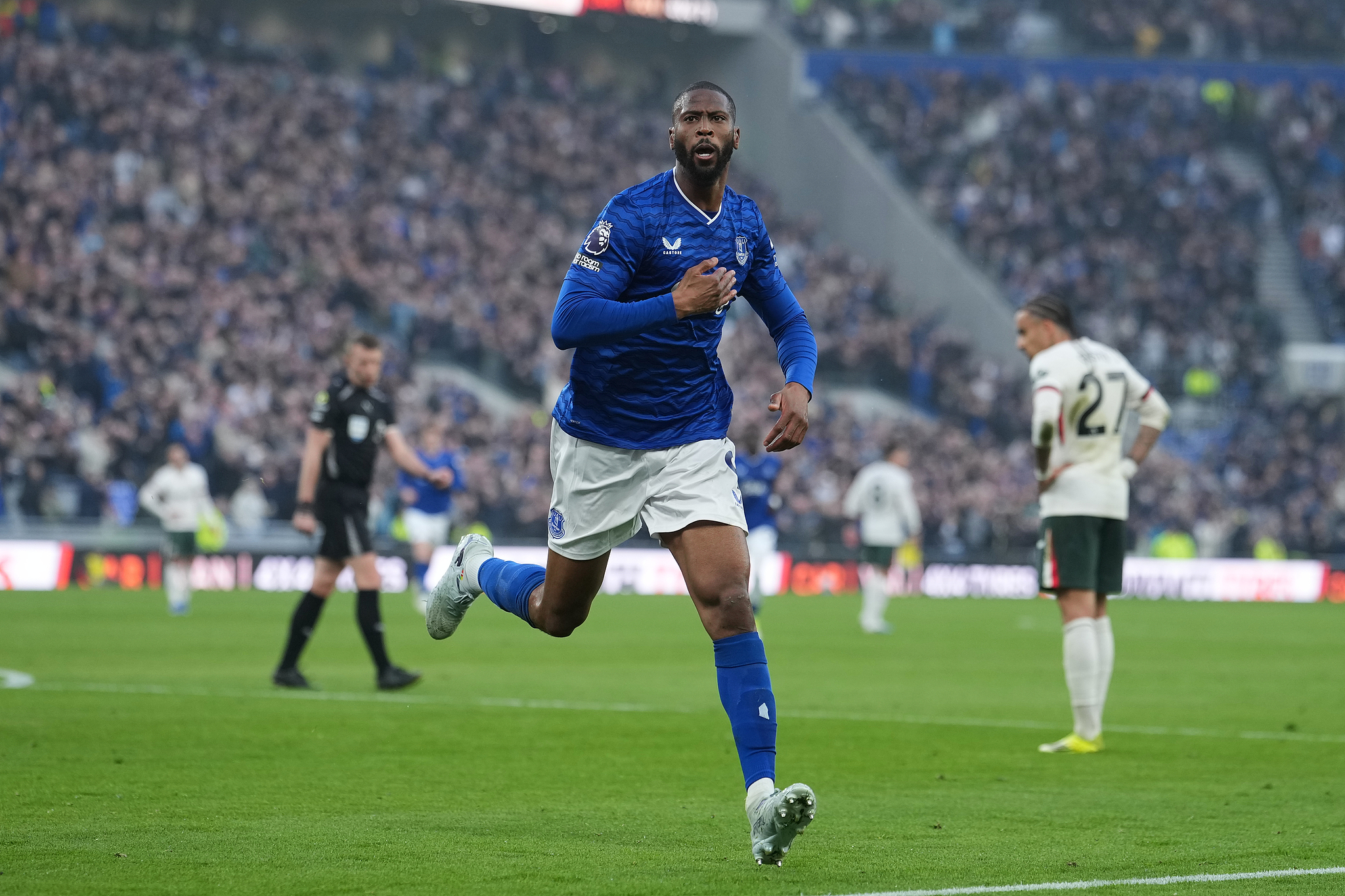 开云体育-英超：贝托2射1传 切尔西0-3埃弗顿各赛事4连败